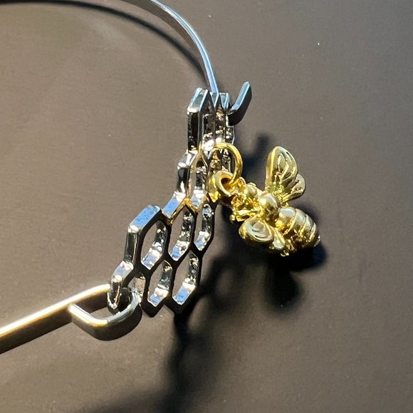 Honey Bee and Hive Silver Tone Hook Closure Bangle Bracelet - Picture 2 of 5